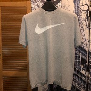 Nike Men’s Graphic T Shirt